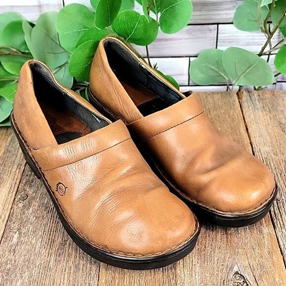 Born slip-on clogs in brown leather Size 7.5 - Picture 1 of 14